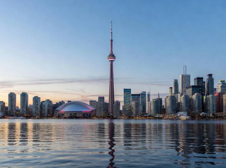 Skyline de Toronto com CN Tower, representando o local da Gala dos AZ Awards 2026.